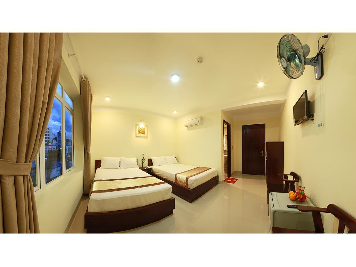 Thanh Nhan Hotel Da Nang Exterior photo